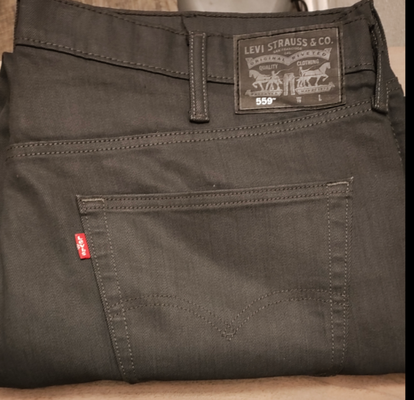 Levi's 559 jeans