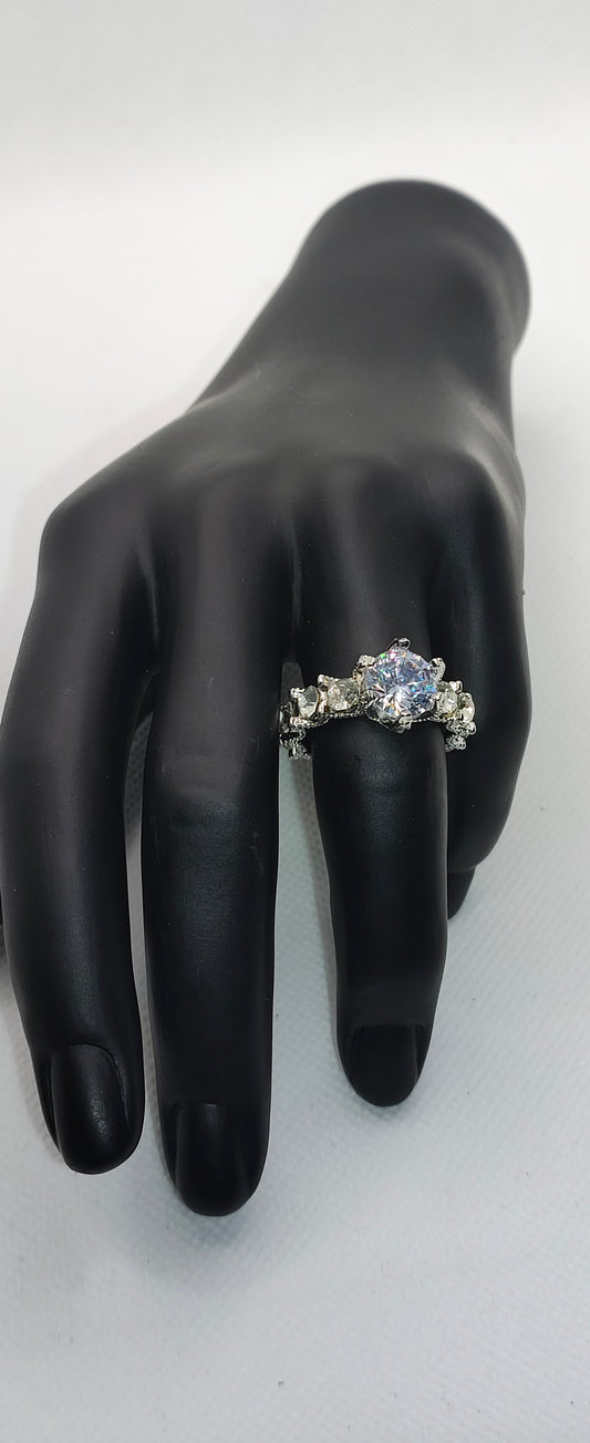 Stunning ring