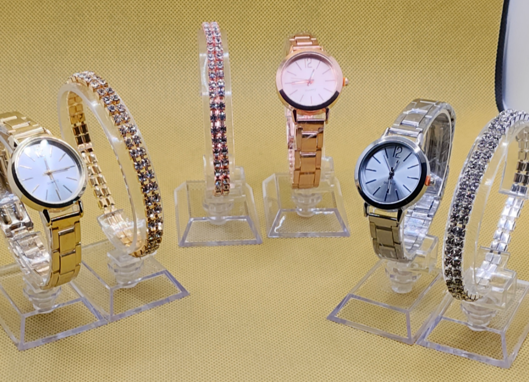 Elegant watch and bracelet set